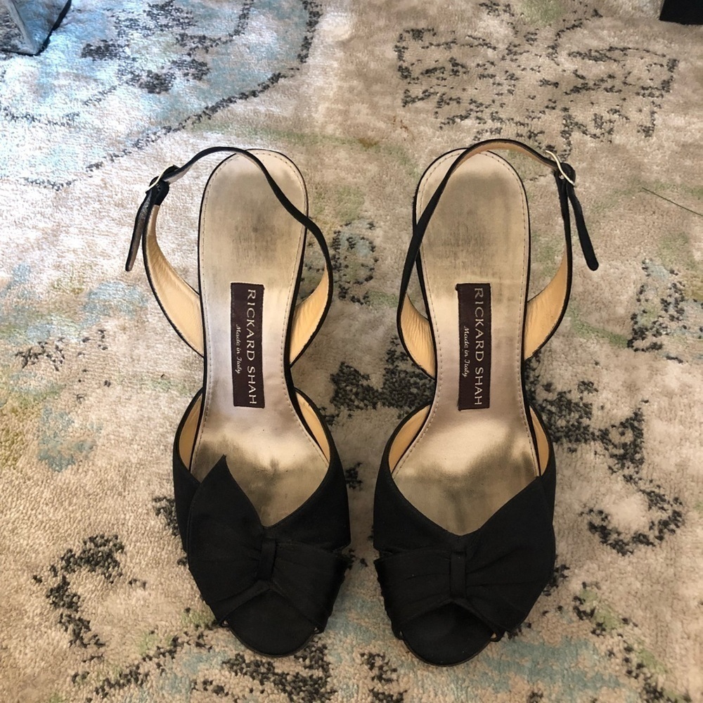 𝅺RICKARD shah silk/satin slingback heels